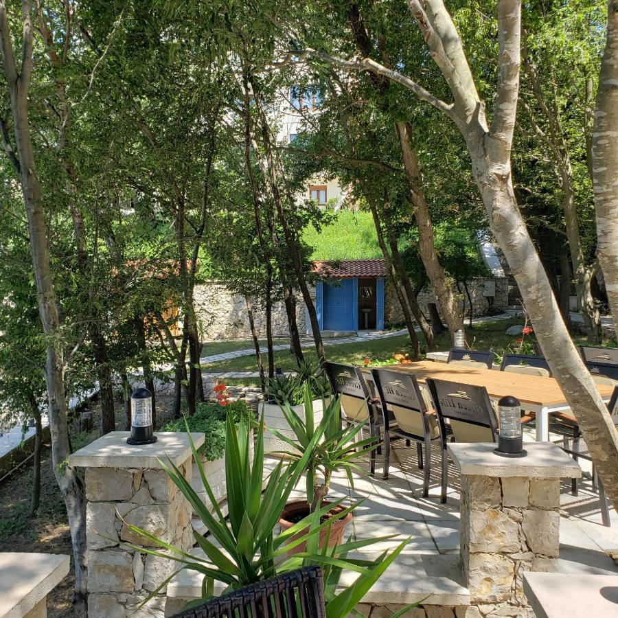 Green Hill Apartments Улцинь Экстерьер фото