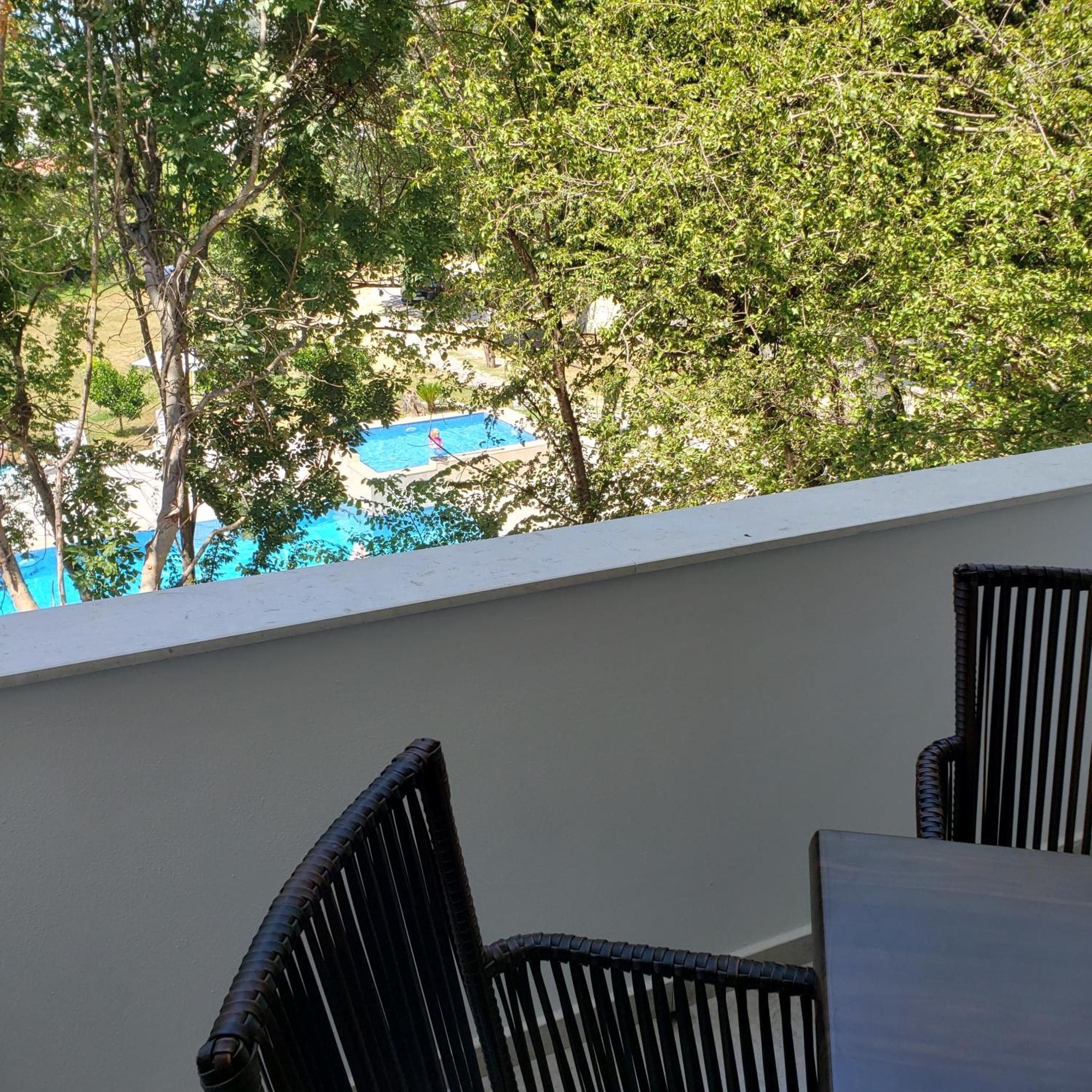 Green Hill Apartments Улцинь Экстерьер фото