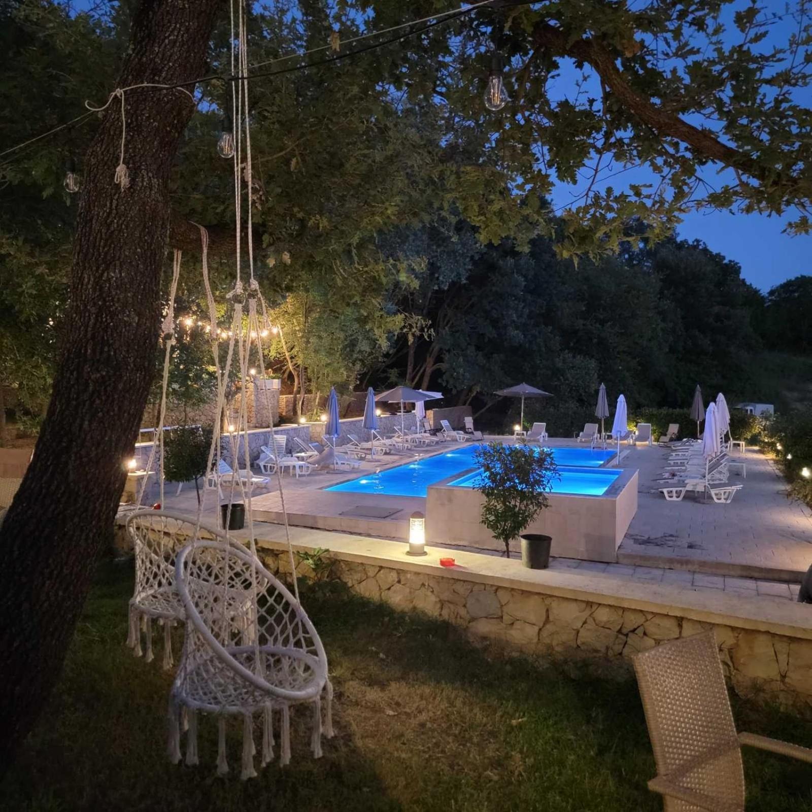 Green Hill Apartments Улцинь Экстерьер фото