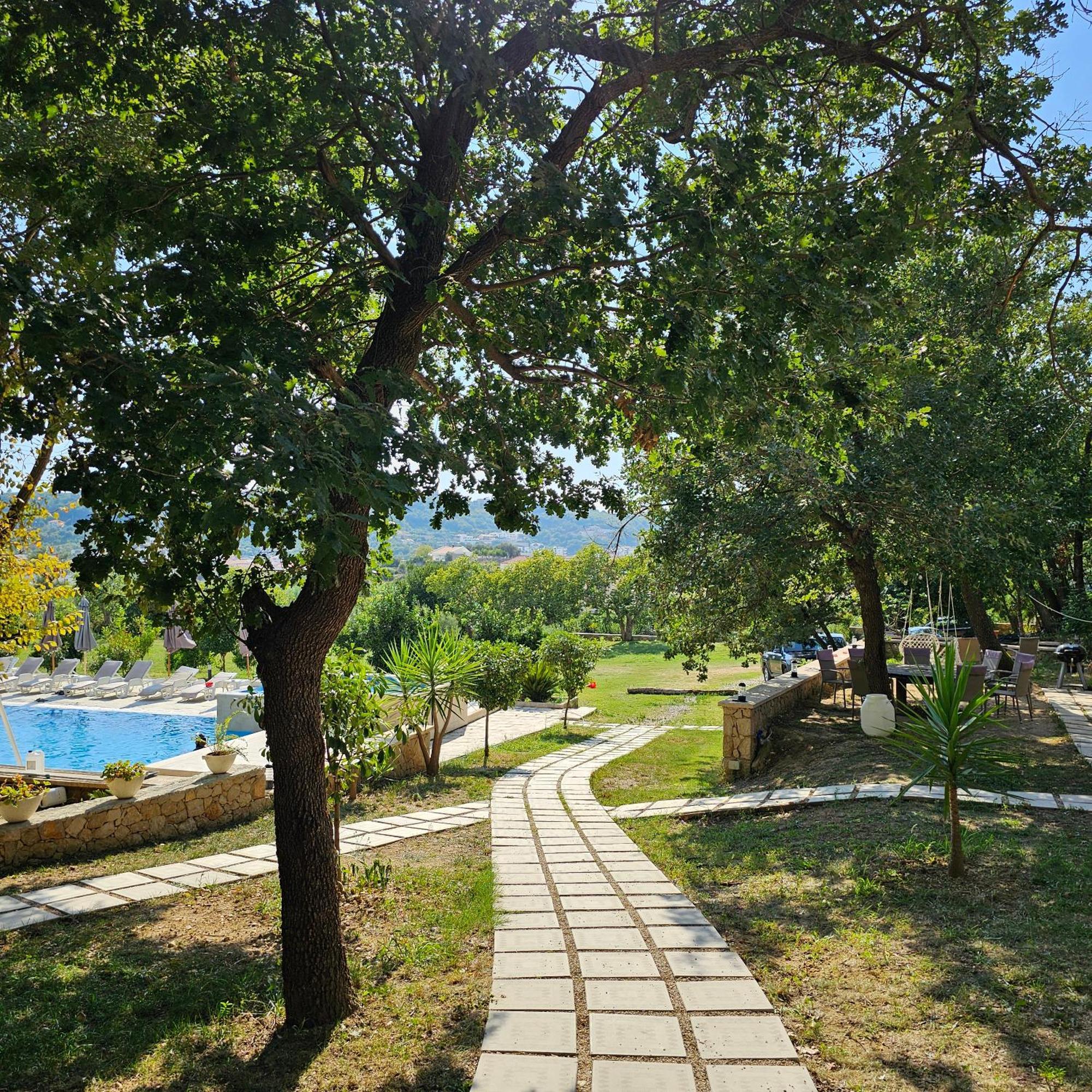 Green Hill Apartments Улцинь Экстерьер фото